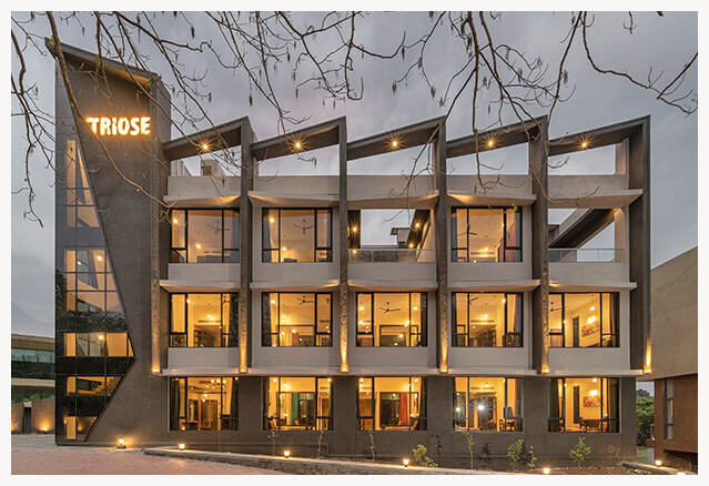 Memorable moments at a 3 star hotel in Lonavala offering modern stay experience ideal for couples and weekend travelers