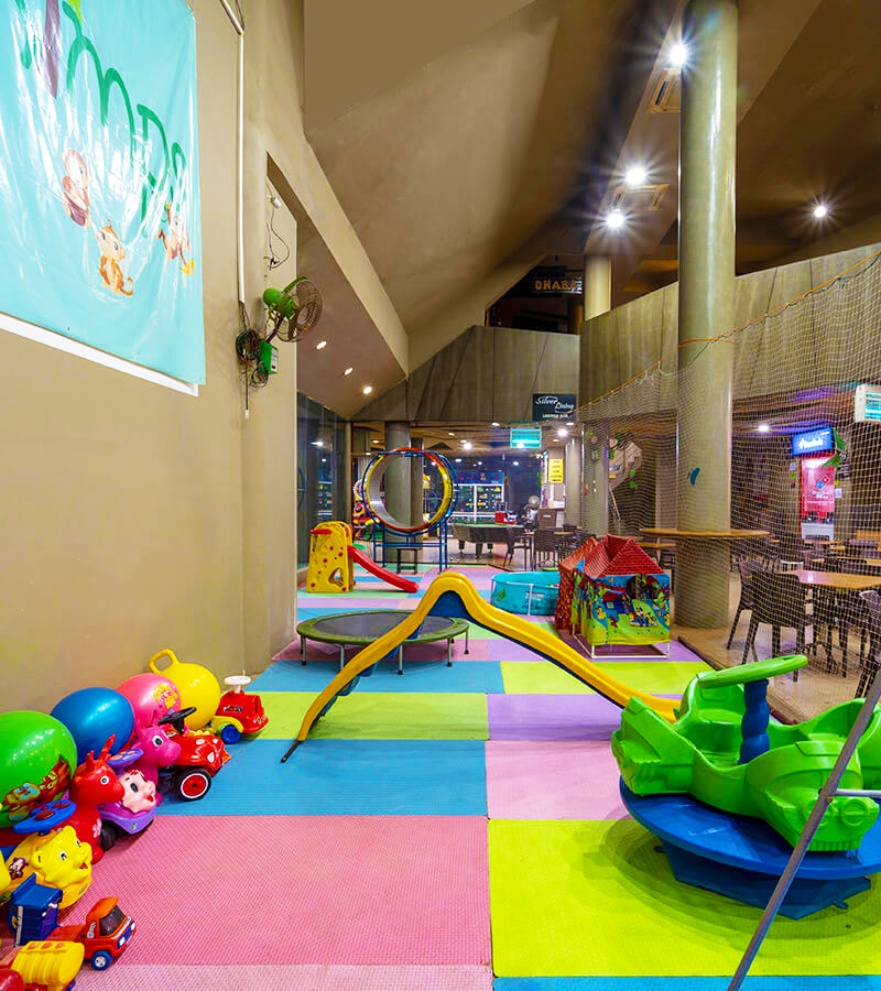Unique experiences at a couple friendly hotel in Lonavala offering entertainment and perfect weekend getaway vibes