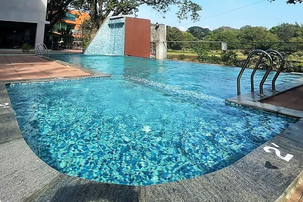 Hotel in lonavala with swimming pool